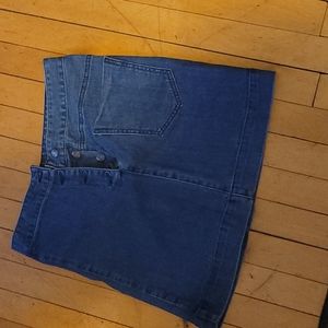Womans denim skirt